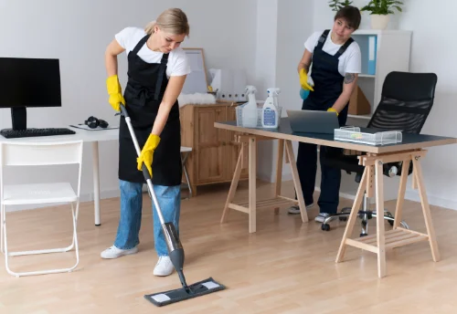 Nettoyage de bureau professionnel au Brouilh-Monbert